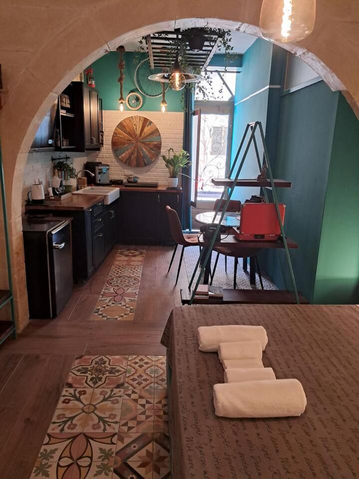 Fusion Homestay Accommodation Mosta Exterior photo